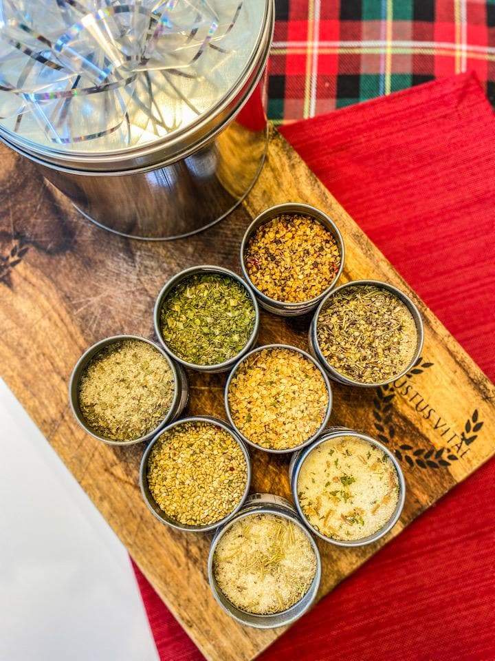 Gustus Vitae Deluxe Home Chef Flavor Kit | 8 Gourmet Seasonings & Salts In A Handsome Gift Tin by Gustus Vitae