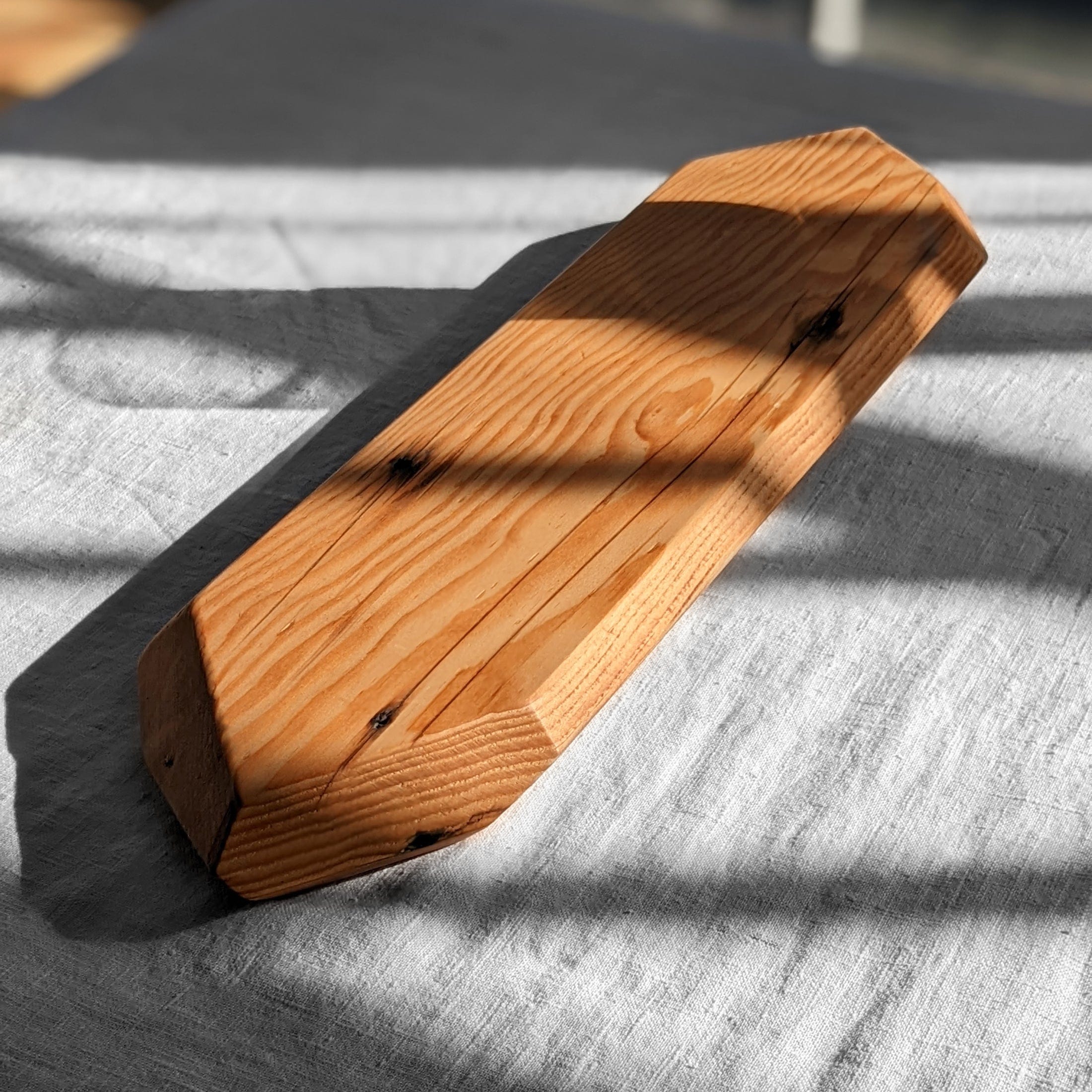 Formr Diamond Server by Formr Large