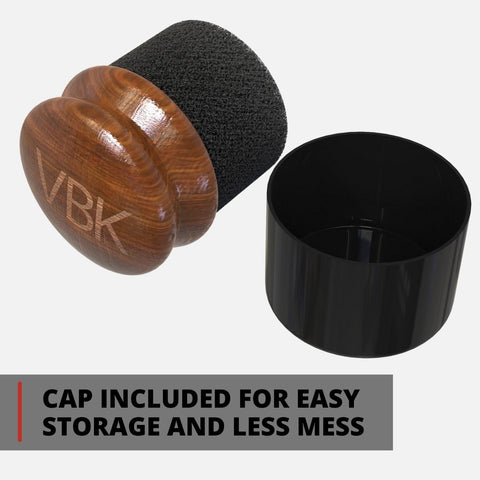 Oil applicator with cap for easy storage
