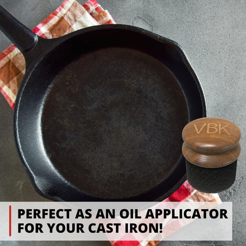 Oil applicator to season your cast iron pans